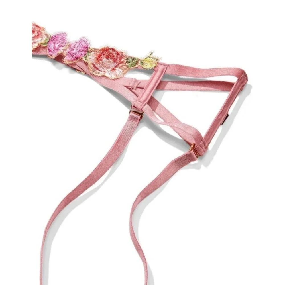 Victoria's Secret Very Sexy Garter & Thong Set Sz‎ M Dusty Rose Embroidery Pink